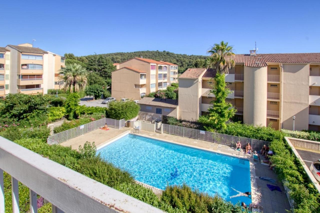 Charming In With Swimming Pool * Санари-сюр-Мер